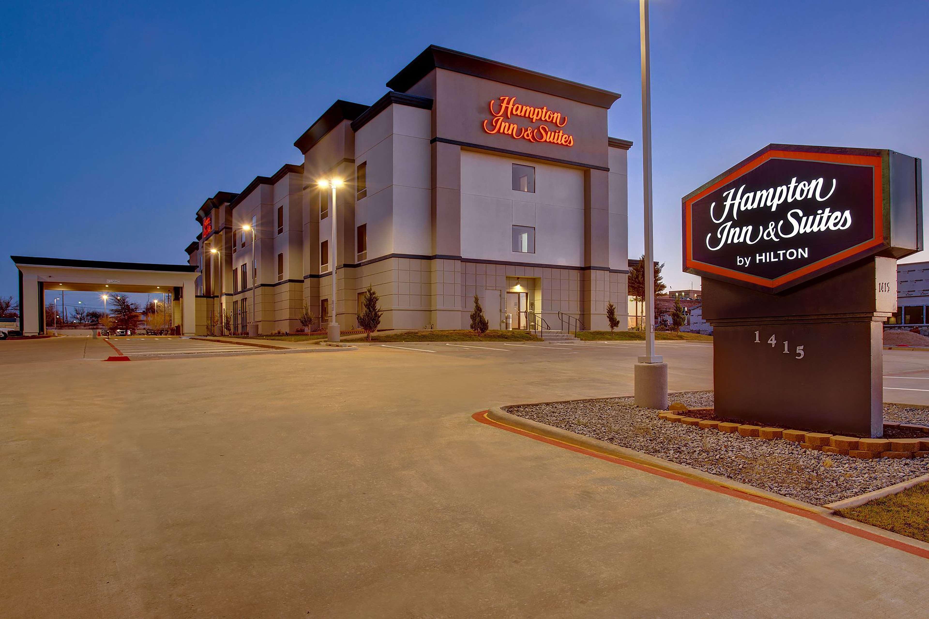 Hampton Inn & Suites Borger Exteriör bild