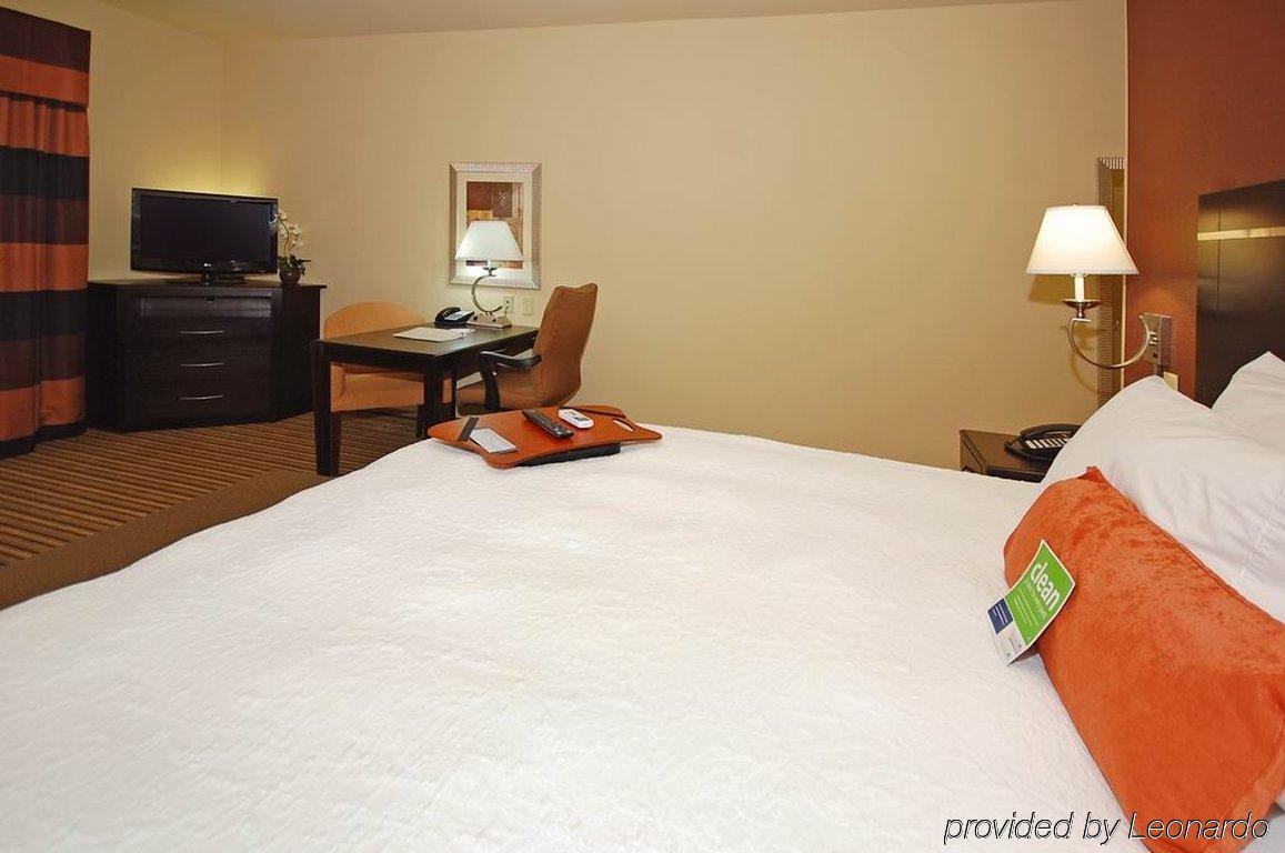 Hampton Inn & Suites Borger Rum bild