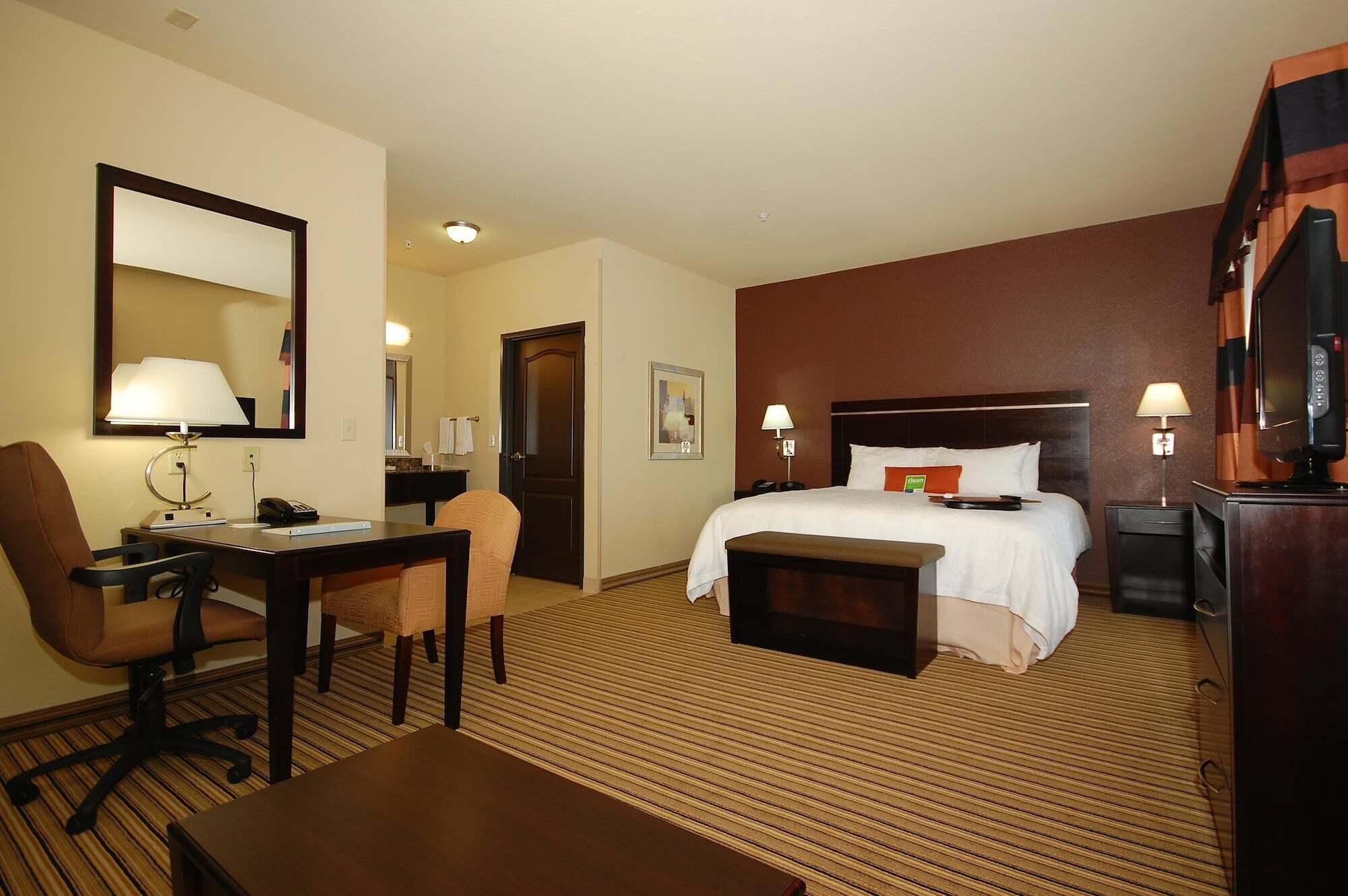 Hampton Inn & Suites Borger Rum bild